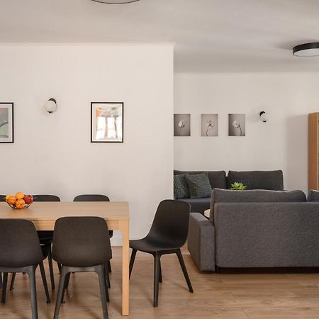 Leoapart Wrocław Exteriör bild