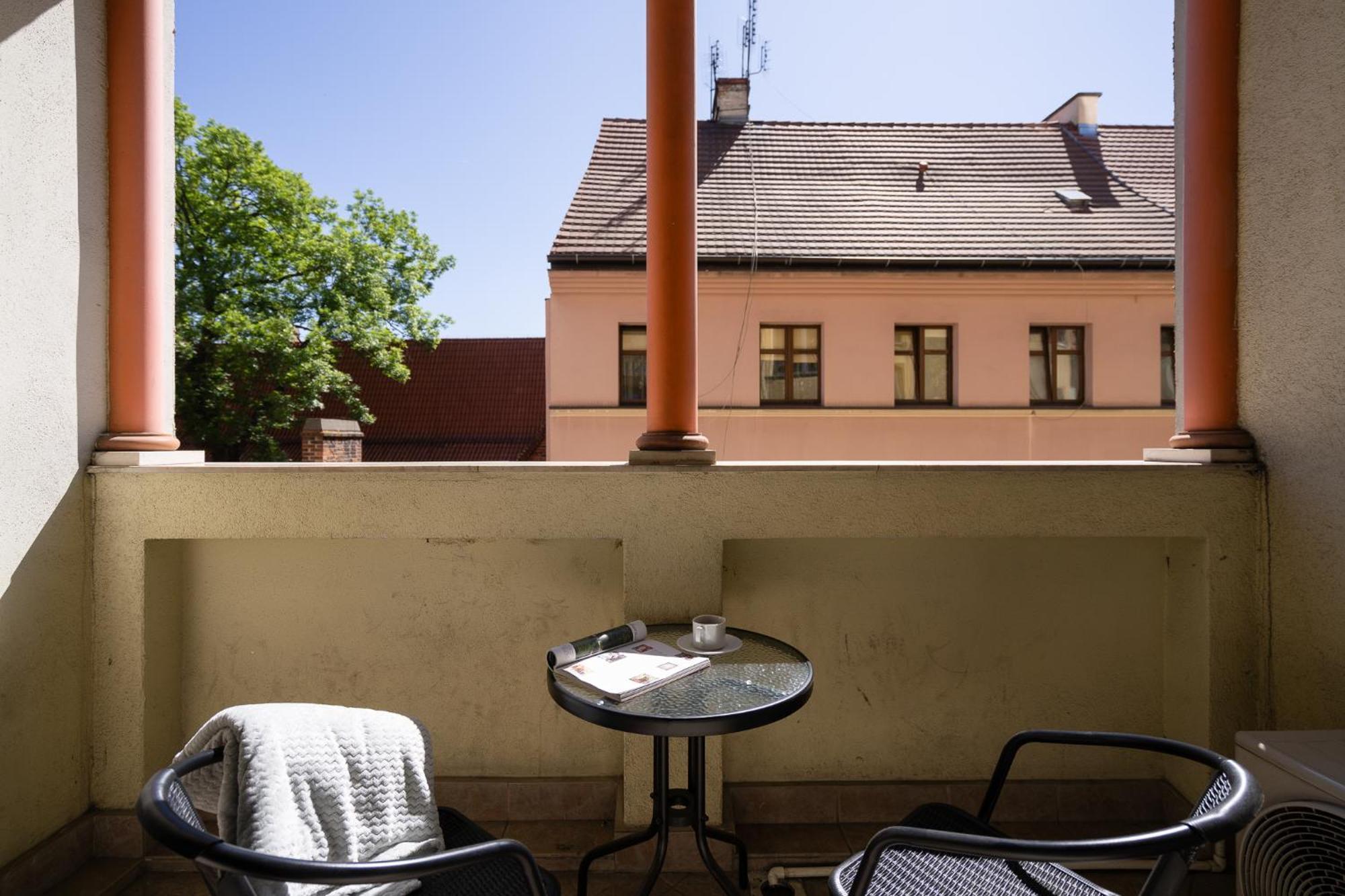Leoapart Wrocław Exteriör bild